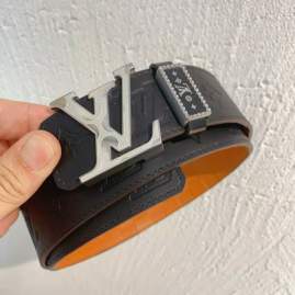 Picture of Louis Vuitton Belts _SKUfw221566151fw